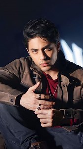 551K views · 8.3K reactions | All of their auras define the word ‘superstar’ ✨❤️ #glamsham #bollywood #actress #actor #entertainment #popculture | glamsham.com | Facebook