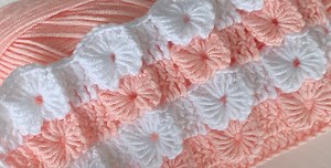 381K views · 2.6K reactions | How to make an easy crochet blanket pattern... | Knitting and Crochet | Facebook