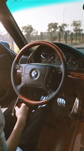 Rendition Design on Instagram: "No more blocking AC vents or messing up that clean E38 dash. This is the easiest way to add a phone mount that actually fits—OEM-inspired, auto-grabbing, and heat-resistant. Locks into place above the windshield vent with zero rattles, and holds your phone like it was made for it. Built by a BMW addict. For those who get it. renditioncustom.com #BMWE38 #E38 #BMW7Series #BMWLife #E38Lovers #E38Mafia #BMWClassic #E38Nation #RenditionDesign #E38Interior #OEMPlus #BMW