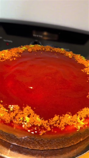 Guava Cheescake 🍰 #cheesecake #guayaba #guava #pastelitos #fyp Ingredients Crust * 2 cups Biscoff crumbs * 6 tbsp melted butter Filling * 3 (8 oz) cream cheese * 1 can sweetened condensed milk * 3 eggs * 1 tbsp lime juice * 1 tbsp vanilla * Pinch of salt Guava Sauce * 6 oz guava paste * 3–4 tbsp water * 1–2 tbsp lime juice * ½–1 tsp ginger Topping * Extra Biscoff crumbs * Lime zest Instructions 1. Crust: Mix Biscoff   butter. Press in pan. Bake 8 min at 325°F. 2. Filling: Beat cream cheese. Add