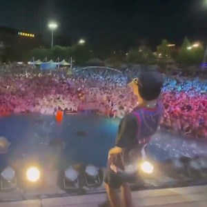 95K views · 409 reactions | Thousands at a pool party in Wuhan, China, the city where COVID-19 first emerged. It hasn't recorded a case since mid-May. | Mixmag | Facebook