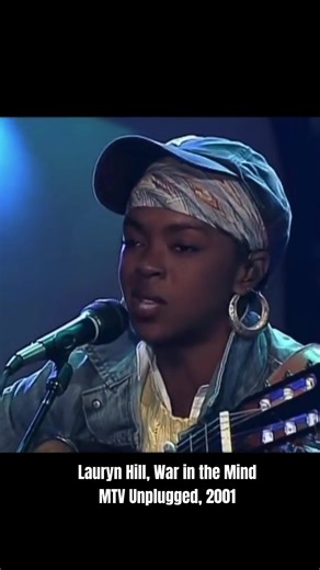 Lauryn Hill's Iconic MTV Unplugged Performance