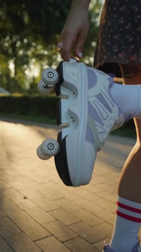 liekick® | Roller Skate Shoes on Instagram: "Dreams don’t have to be huge. 😍 Sometimes they’re just one click — turning sneakers into skates in a second. 🤩 Liekick — the gift that changes the game!"