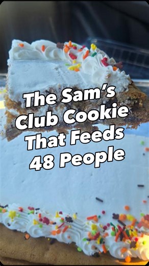 FEEDS 48 PEOPLE!?! 🍪✨ The giant double layer cookie cake from Sam’s Club definitly can feed a crowd and is only $19.98! Now to see if it tastes as good as it looks... | Hip2Save