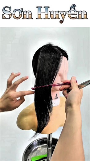 Mẹo cắt tóc ôm vào mặt đẹp tự nhiên bằng cách vặn ngược