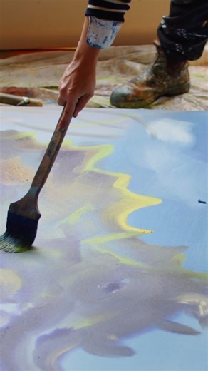 Sixi Museum 四禧美术馆 on Instagram: "In Sophie von Hellermann’s studio in Margate, UK, an artistic conversation unfolded between her and Zheng Shu @shu.secret , who is the curator of 𝗦𝗜𝗫𝗜 𝗠𝗨𝗦𝗘𝗨𝗠. Unfurling her canvas, von Hellermann wielded her brush with a calligraphic rhythm, her body moving in tandem with the surface of the work. She immersed herself in the persona of Marco Polo, as if sailing the ancient route that carried Europe into the Eastern world. From memories filtered through l