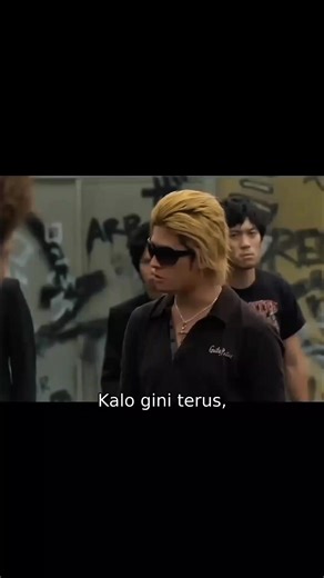 Crows Zero: Genji vs 300 in Epic Showdown