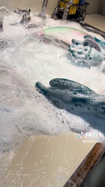 IM OBBSESSULATED 🫧 I have been doing this after every rinse and I’ve been smitten with it. I love making my own bubbles and to see the reaction of this one was sweet. The green and pink hues in the bubbles from the soap was WICKED 💚🩷 ##wicked##glinda##foryoupage##fory##bubbles