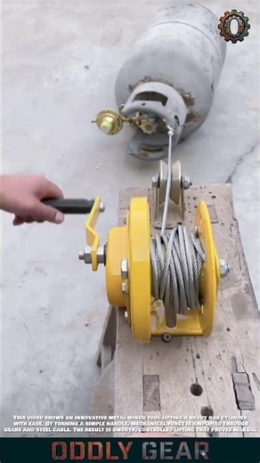 Heavy Object Lifting Tool: Hand-Operated Device For Secure Mechanical Pulling