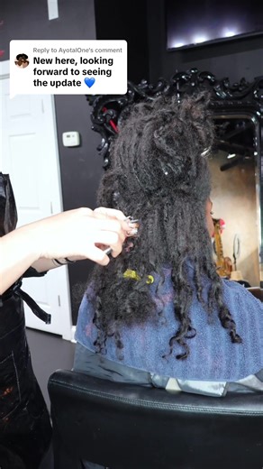 Microlink Removal Technique for Healthy Hair | Shed Hair Detangling