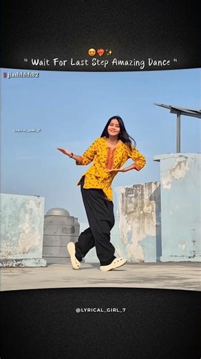 Boyfriend 👀 Girl Dance #Shorts #dance