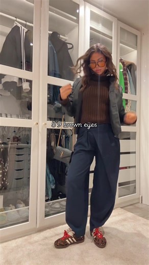 Vidéos de mvnellay (@mvnellay) avec KevinM - templatesby_kevinm