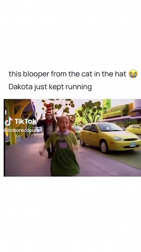 Cat in the Hat Movie Bloopers Featuring Dakota Fanning