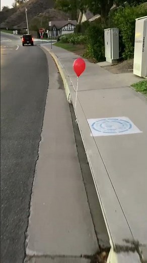 Wanna Balloon, Georgie?!