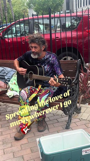 OO GISH Comedian - Busker (@oo.gish.comedian)’s videos with original sound - OO GISH Comedian - Busker