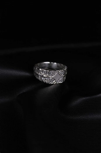 Hand-Carved Jewelry: A Raw Texture Showcase