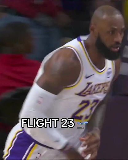 Marcus Smart's No-Look Lob to LeBron James