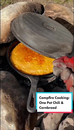Easy but impressive camping meals. One pot chili and cornbread cooked over the campfire #campfirecooking #campcooking #overthefirecooking #onepotmeals #chili #cornbread #asmrfood #cookingtok #campingtok