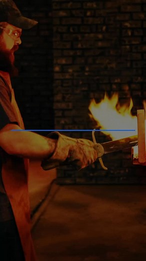 1K views · 77 reactions | Acciaio incandescente. Sfide senza tregua. Campioni pronti a tutto.  Torna la sfida più rovente della TV. Fabbri da ogni angolo d’America si sfidano a colpi di martello per forgiare armi leggendarie e conquistare il titolo di campione.  Il fuoco di spade, i nuovi episodi dal 26 novembre, ogni mercoledì alle 22.15, in prima visione assoluta su HISTORY Channel, canali 116 e 409 di Sky e in streaming su NOW. | HISTORY | Facebook