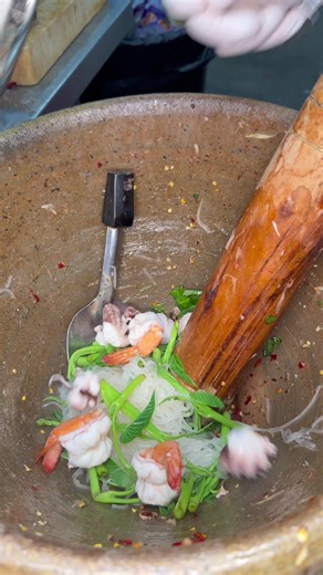 #เหมยหมึกเป็นซาชิมิ #เหมยหมึกเป็น #เหมย