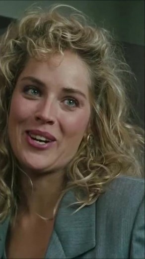 The Most Hilarious Death Scene, in Total Recall (1990),Death of Lori Quaid, Sharon Stone,