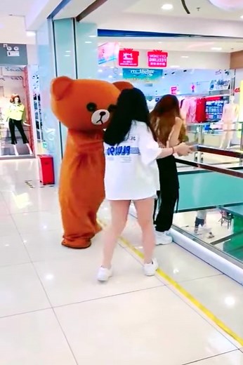 71K views · 2.7K reactions | Funny Bear #funny #fun #video #reel #movie #bear #love #comedy #beard #lol #bears #memes #travel #meme #nature #fun #wildlife #funnymemes #follow #instagood #lmao #art #friends #usa #photography #humor #instabear #like #scruff #dankmemes #alaska #cute #california #instagram | Funny Bear | Facebook