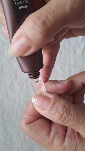 Very Strong Nail Glue for Nail Tips - Affordable and Effective