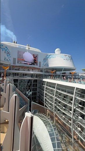 🔥 Pool Deck Vibes on Wonder of the Seas! 🌊☀️ | Royal Caribbean #wonderoftheseas #royalcaribbean
