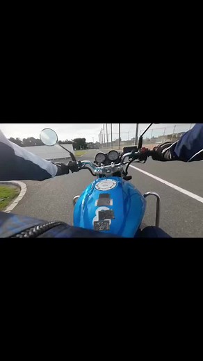 TikTokで究極のセーフティライディングを目指すさんをチェック！