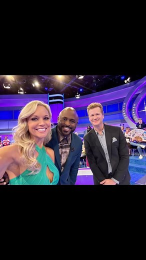 Tiffany Coyne on Instagram: "#LMAD Season 15! New season, new studio, new dresses, new heels, same great show!!!"