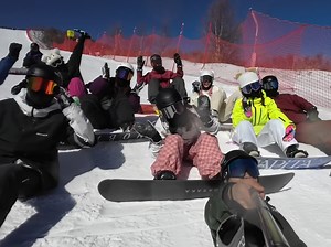 十年来滑的最多的一个雪季结束了，最舍不得的还是一起滑雪的朋友