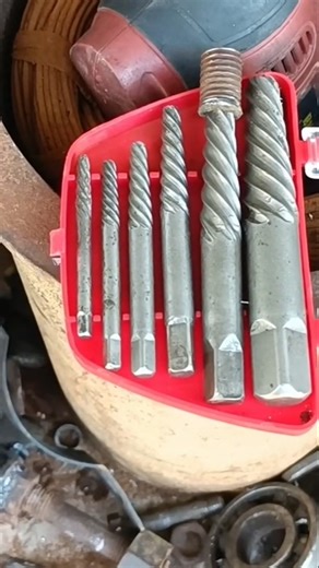 Screw extractors bolt extractors tap extractors remove broken damaged screws, bolts studs #shorts
