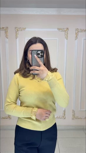 Женская Одежда / Узбекистан on Instagram: "В наличии успейте Последний Кофта Стандарт Цена 240.000❌200.000✅ Брюки Размер Хл Цена 350.000❌220.000✅"