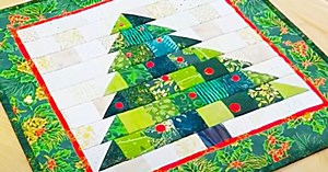 Quick Last-Minute Patchwork Christmas Tree Tutorial