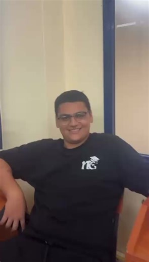 ‏12D🙎🏽‍♀️