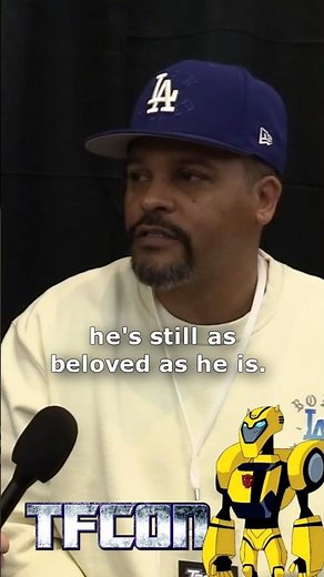 Transformers Animated Bumper Robinson Fav Character Is... #shorts #transformers #tfcon