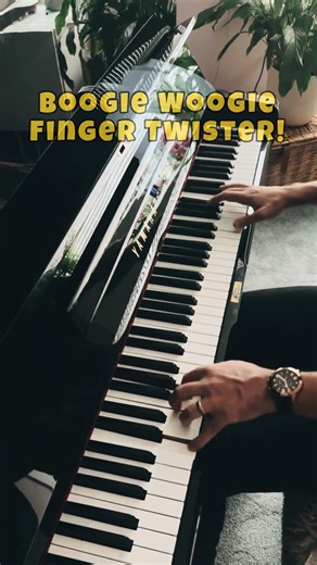 “Brain-frying” Boogie Woogie performance! #boogiewoogie