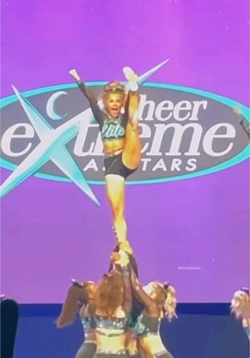 Cheerleading Competition Highlights: Senior Elite Team