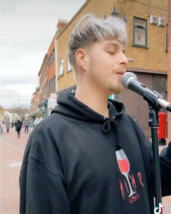 What an amazing human being! Incredible kindness from a complete stranger on the streets of Tamworth (not Shrewsbury I don’t know why it says that 😂😂) I didn’t even get his name!! Someone find this man!! | Jason Allan