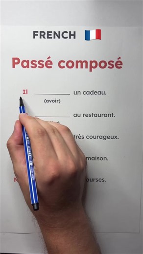 🇫🇷 Conjugue les phrases au passé composé en français . . . . . #frenchverbs #learningfrench #easyfrench #apprendrelefrancais #frenchlanguagelearning