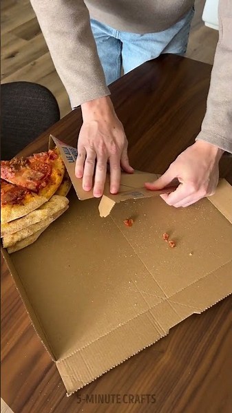 How to Pack Pizza Like a Pro! 🍕📦