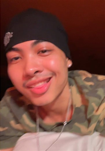 វីដេអូ​របស់ brokeassboyyy (@brokeassboyyy) ជាមួយ original sound - booger boy