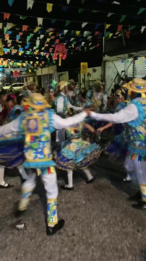 Momentos Especiais: Quadrilha Junina e Dança