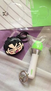 Unboxing of Ahgase Got7 Mini Light Stick Keychain & Voice Ring both JB | GOT7 International Fanclub