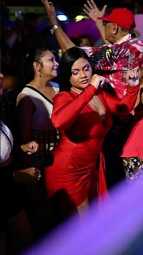 She Walks Into the Club Alone... Then Owns the Dance Floor 🔥💃