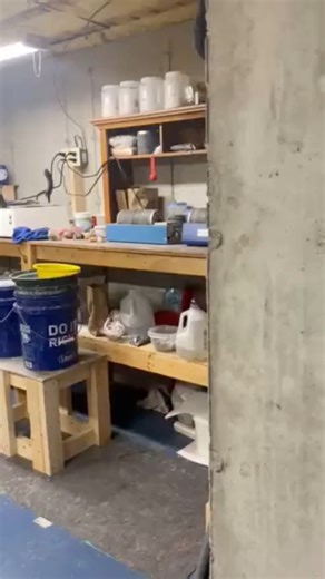 Ever wondered what an lapidary artist’s workshop looks like? 🤩 Come along as we tour Vicki Meyer’s setup — it’s packed with inspiration, tools, and creativity! Now it's your time! Share how you set up your tools, any efficiency or storage tips, unique setups or safety ideas, your favorite Highland Park machines, and the projects you’re working on or proud of. Send your entry to: 📧 events@hplapidary.com Let’s keep inspiring each other — one workshop at a time! . . . . . . . #lapidary #lapidaryl