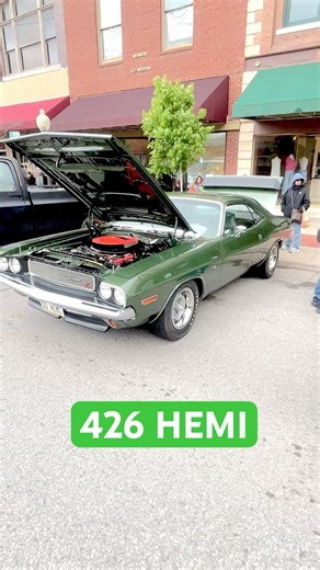 1970 Dodge Challenger 426 hemi R code RT R/T Mopar Plymouth Cuda barracuda 1971 Dodge Charger