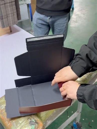Tear-Strip Mailer Boxes: A Smooth, Effortless Open #paperbox #packaging #fyp #paperpackaging #production
