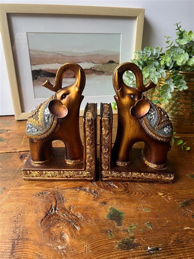 Vintage Elephant Bookends Set | Mid Century Hollywood Regency Decor | Boho Eclectic Shelf Decor - Etsy