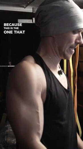 Reverse Curls I Bigger Forearms Guaranteed #shorts #shortvideo #shortsvideo #forearms #musclegain